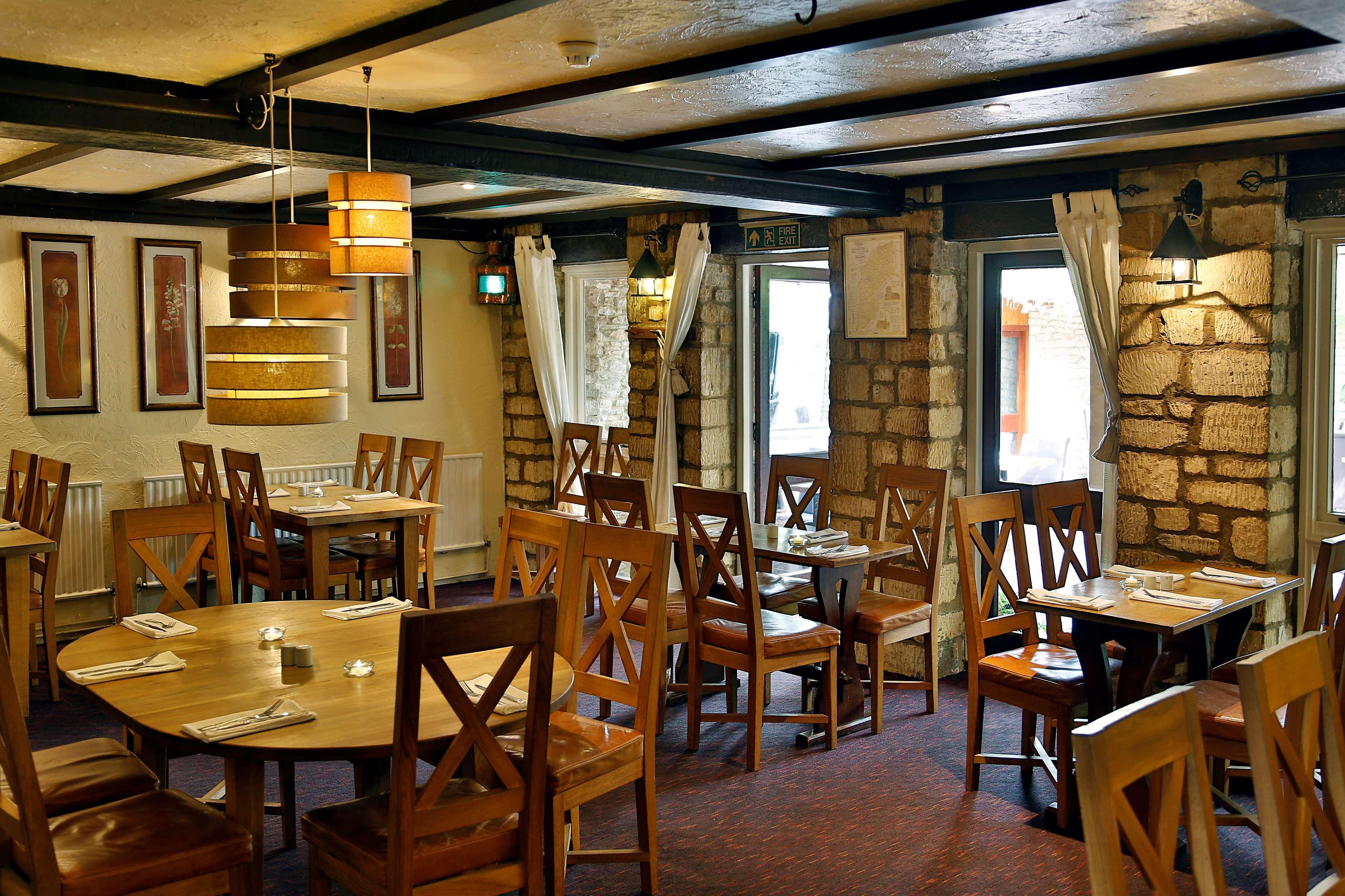 Best Western Compass Inn Tormarton Exterior photo