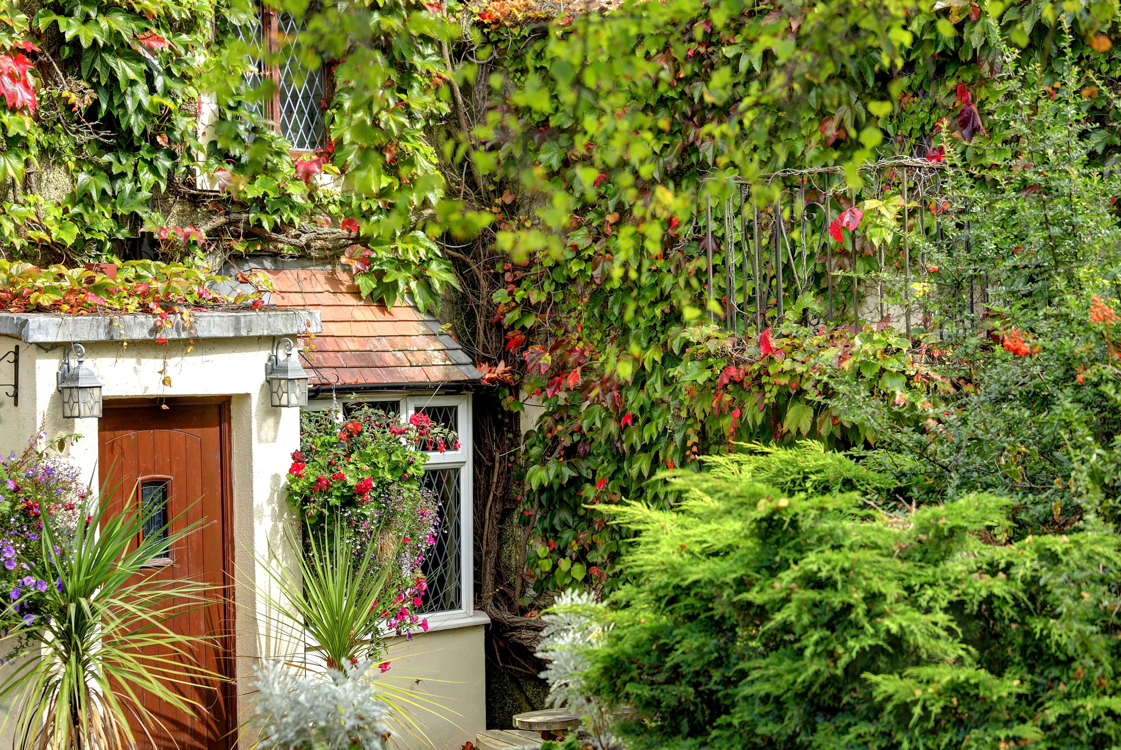 Best Western Compass Inn Tormarton Exterior photo